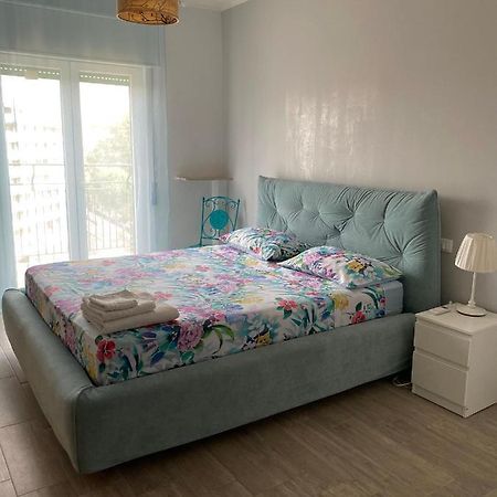 Bed and Breakfast Tres joli à Rome Extérieur photo