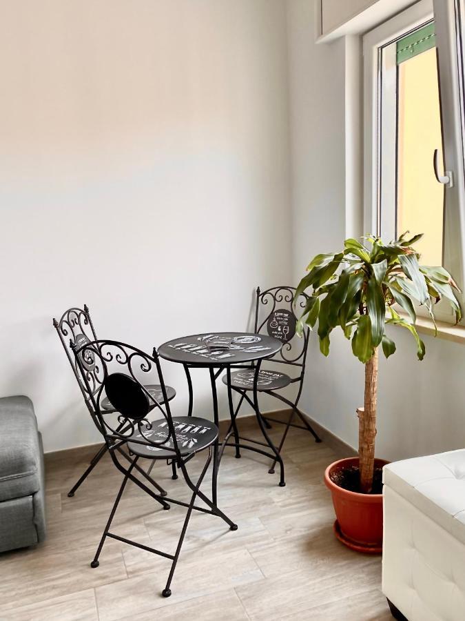 Bed and Breakfast Tres joli à Rome Extérieur photo